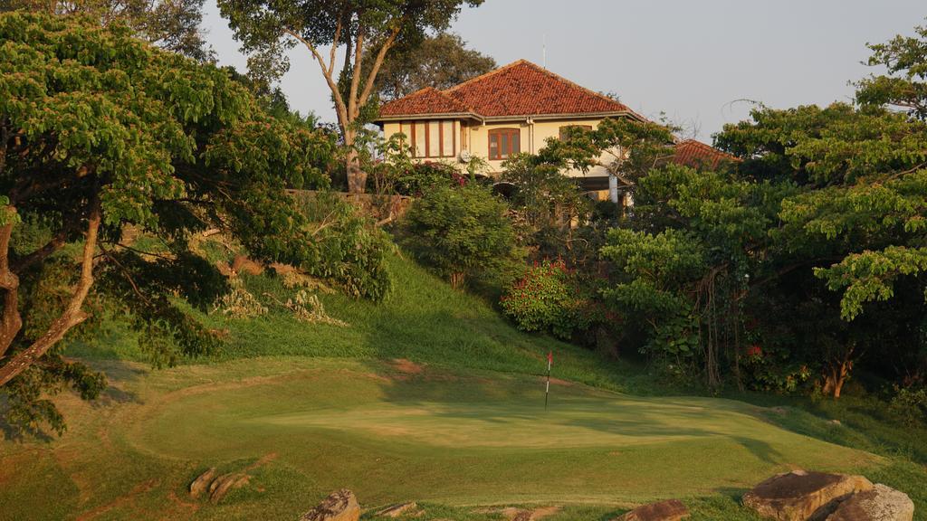 Villa Tee Four Digana Luaran gambar