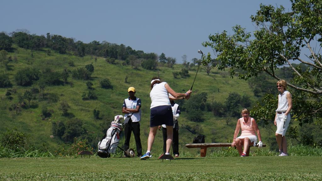 Villa Tee Four Digana Luaran gambar
