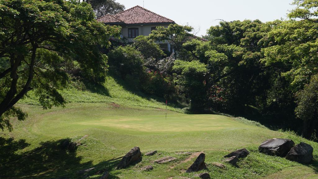 Villa Tee Four Digana Luaran gambar